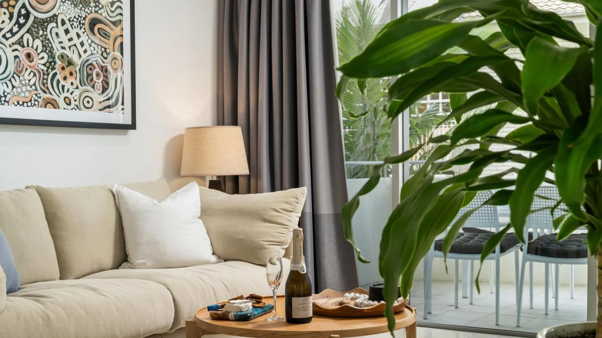 Coco Mooloolaba Aparthotel